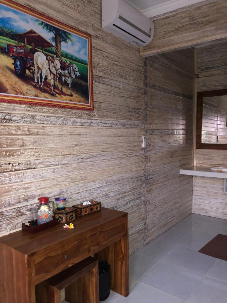 Auora Guest House Nusa Lembongan  Exterior photo